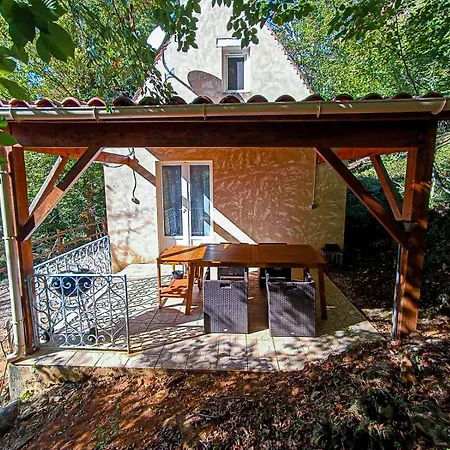 O Clos D'allas Holiday home *